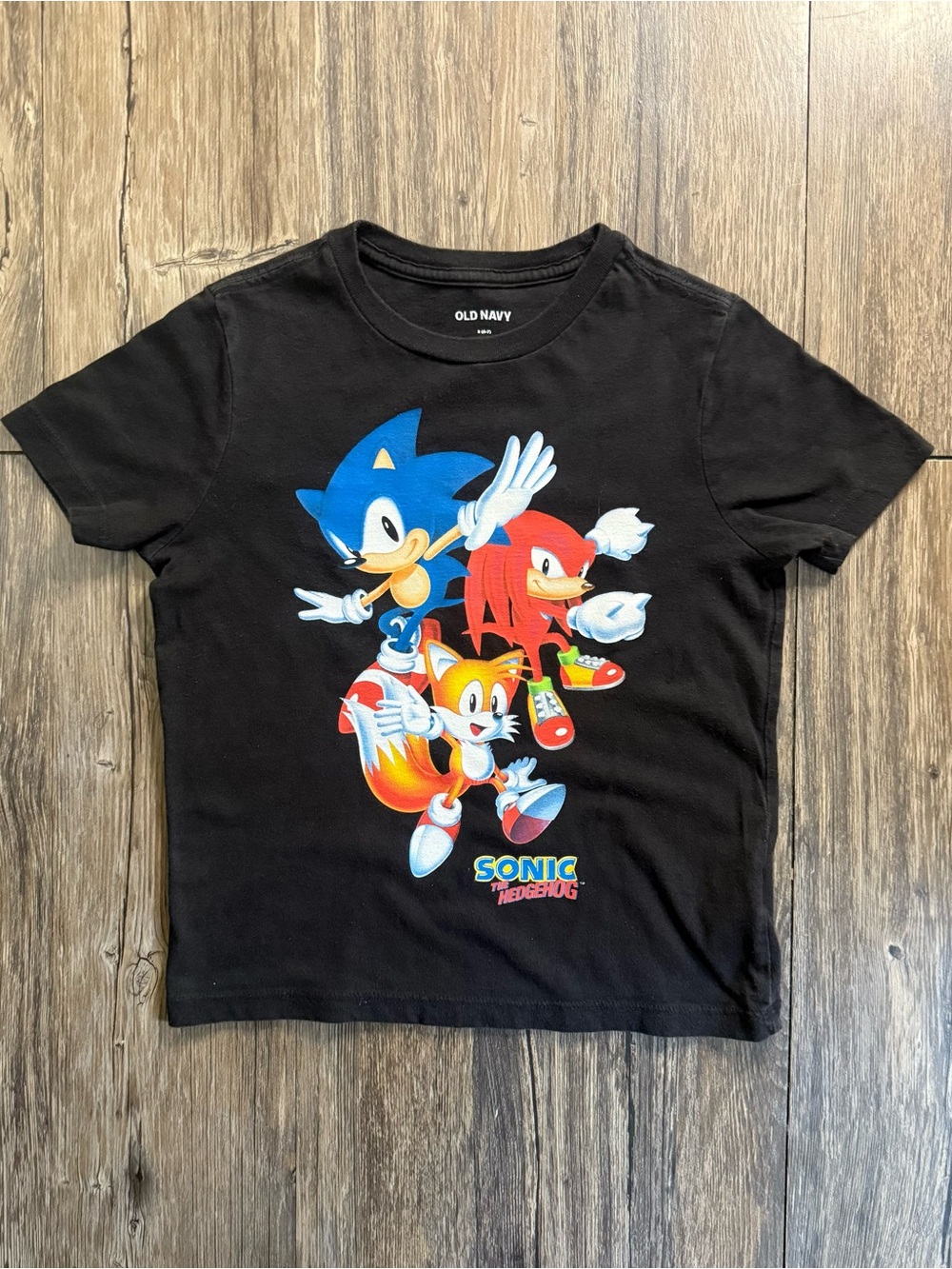 Boys Old Navy Black Sonic Crewneck Tee with Sonic Knuckles & Tails Graphic